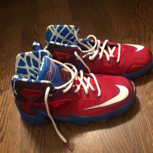 Nike Lebron 13 shoes BRAND NEW size 5.5